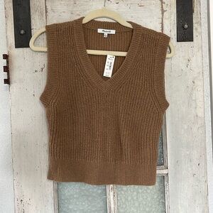 NWT Madewell The Fineloft Shrunken Sweater Vest in Heather Camel